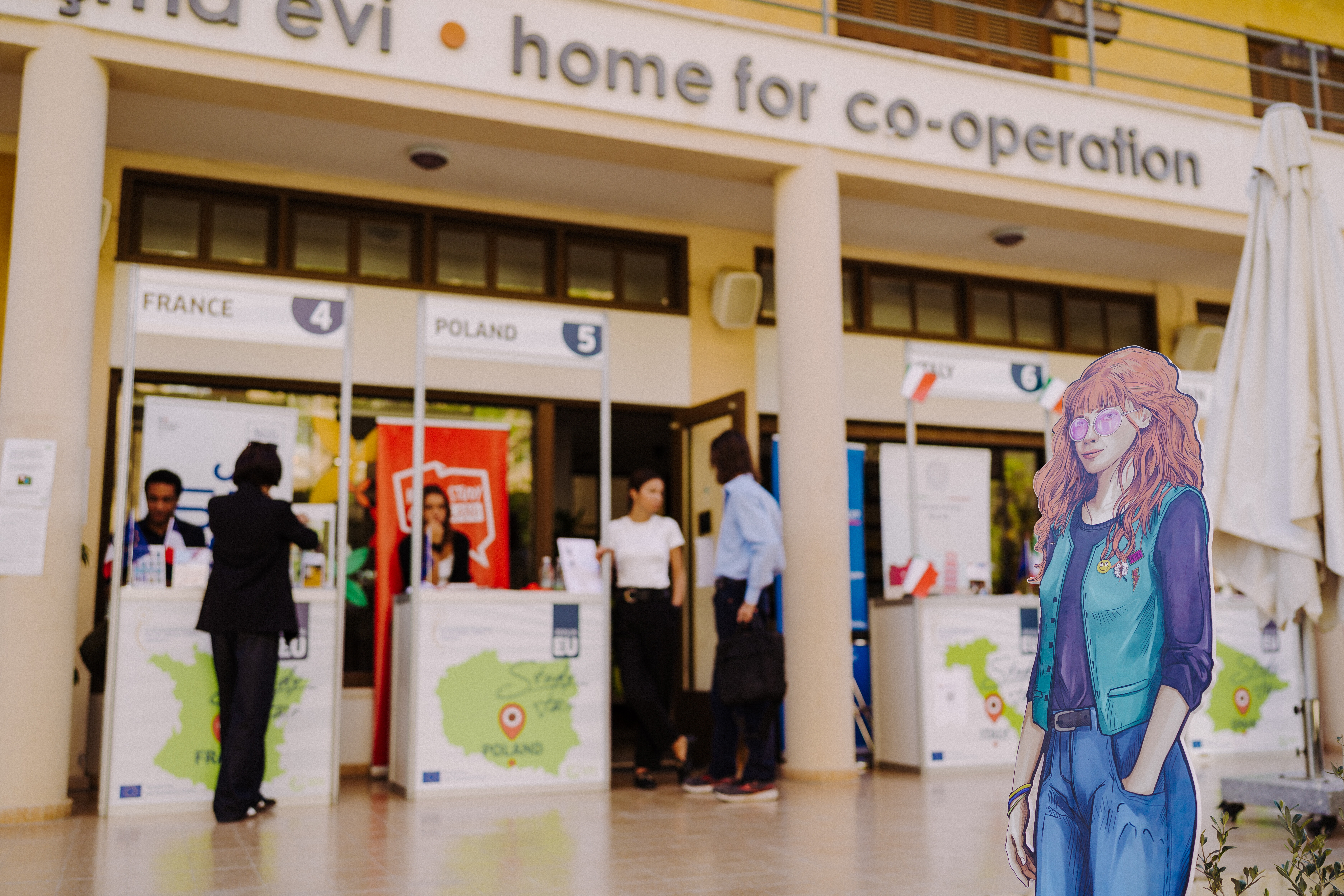 EU Study Fair Successfully Held 10