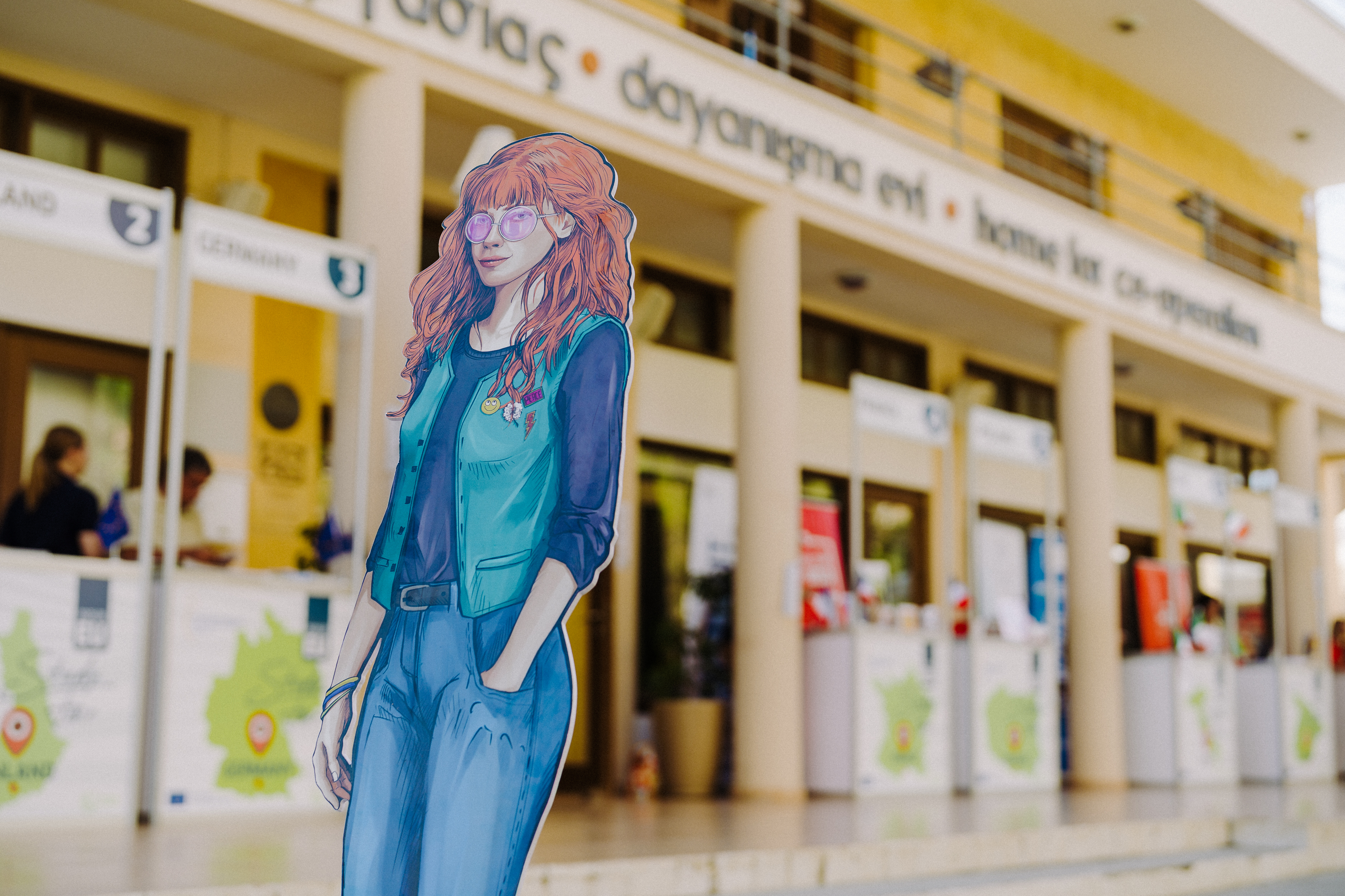 Second Day of the EU Study Fair Successfully Held 1